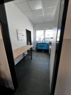 1-Zimmer-Gewerbeimmobilie mieten in Linz Land – 13 m², € 12 – Bild 3 von 5