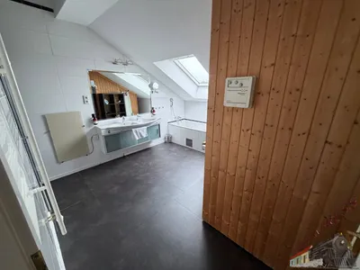 5-Zimmer-Gewerbeimmobilie mieten in Wien – 240 m², € 3.182 – Bild 29 von 38