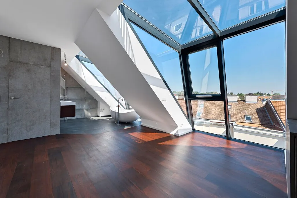 Dachgeschoss-Maisonette mit Traumterrasse & Weitblick beim Aumannplatz, Wien