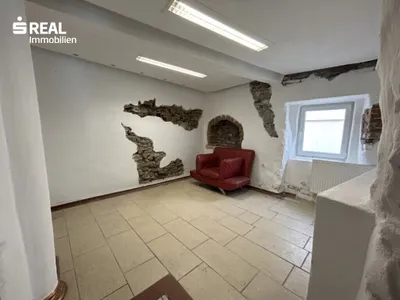 7-Zimmer-Immobilie kaufen in Graz-Umgebung – 273 m², € 229.000 – Bild 16 von 30