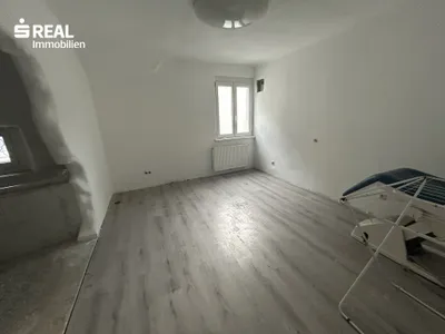 7-Zimmer-Immobilie kaufen in Graz-Umgebung – 273 m², € 229.000 – Bild 22 von 30