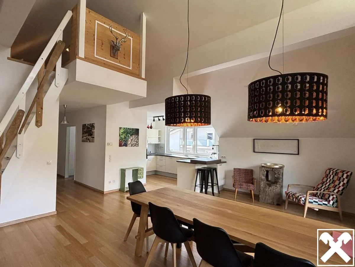 Traumhafte Penthouse Wohnung mit großem Balkon und Terrasse - Ansicht 2