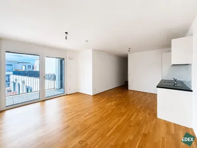 IU | Schöne 3-Zimmer Wohnung mit großem Balkon in Hofruhelage – Bild 3