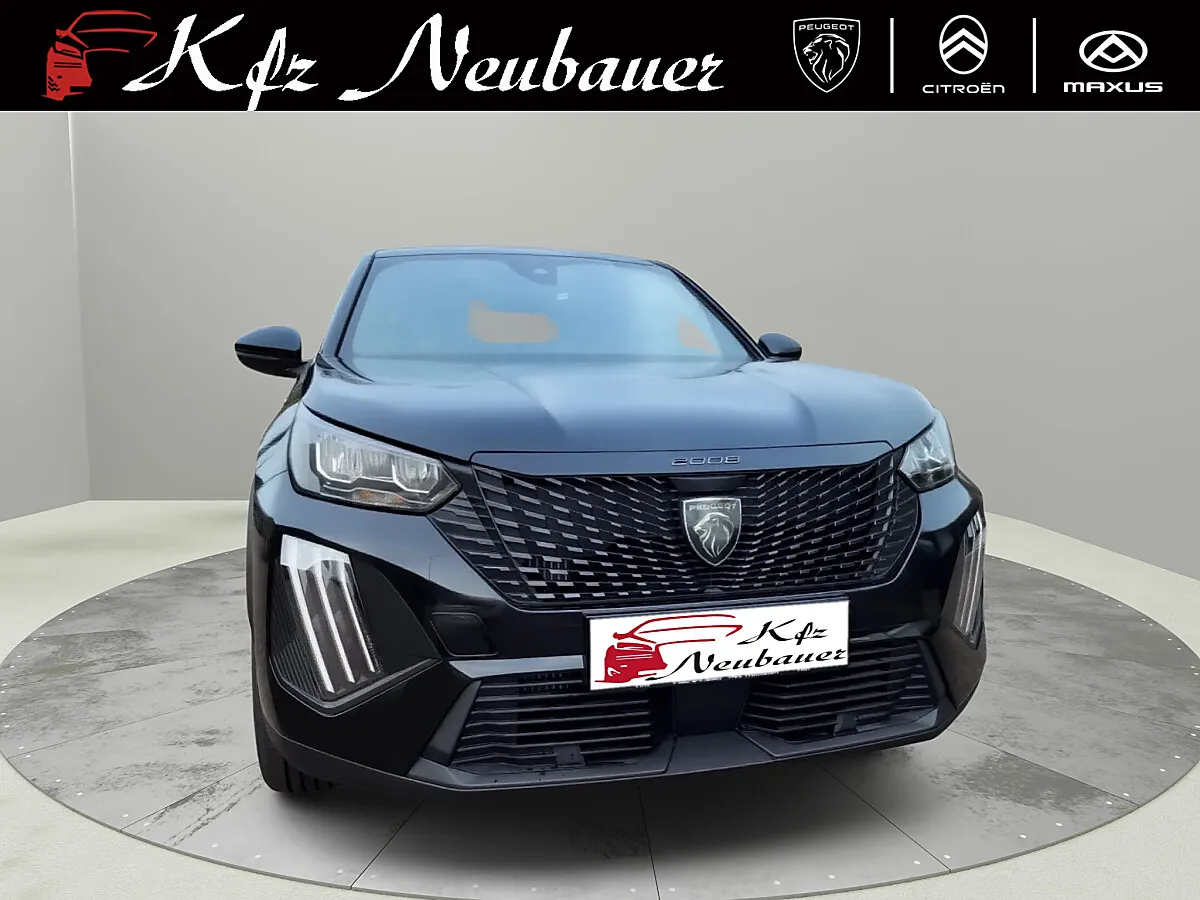 Peugeot 2008 1.2 PureTech 100 PS – Bild 2