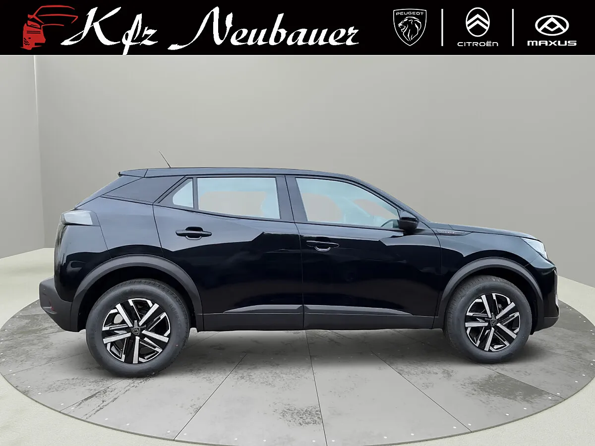 Peugeot 2008 1.2 PureTech 100 PS – Bild 3