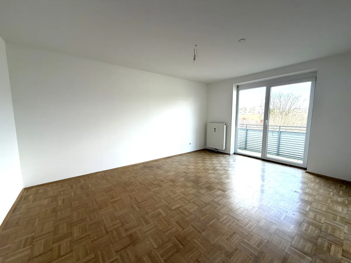 PERFEKTE STADTLAGE AM LENDKAI - 2-ZIMMER+ KÜCHE+ BALKON IDEAL ALS WG ODER FÜR KLEINE FAMILIEN - Ansicht 3
