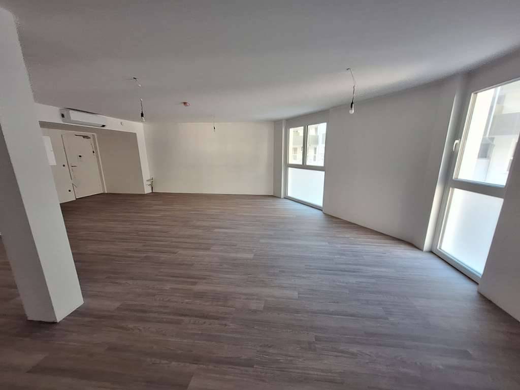 Mitten in Graz! Büro und Geschäftsräumlichkeiten im Erdgeschoss! Neubau! - Ansicht 3
