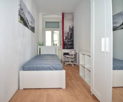 Möbliertes Zimmer | Humboldtplatz 10 | 3-6+ Monate