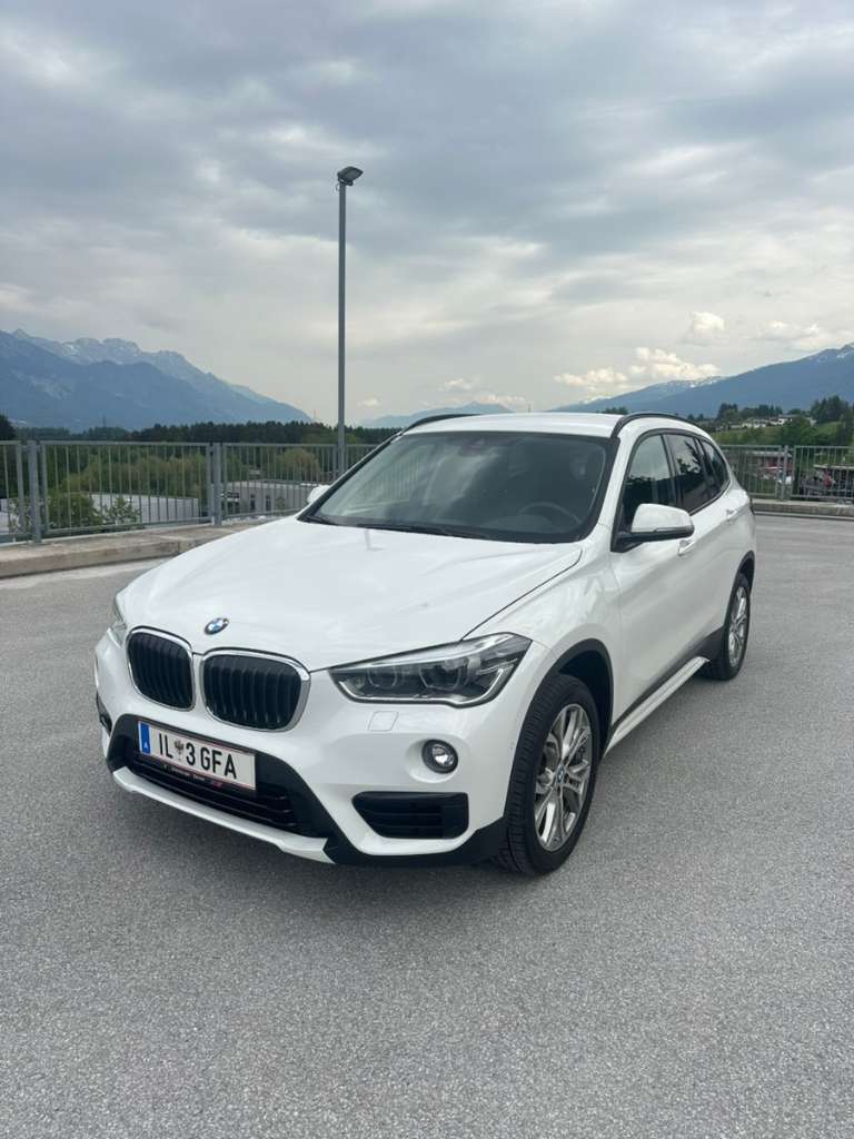BMW X1 xDrive 18d SportLine Aut. SUV / Geländewagen