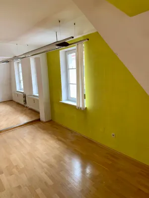 4-Zimmer-Wohnung mieten in Graz – 193 m², € 1.861 – Bild 3 von 7
