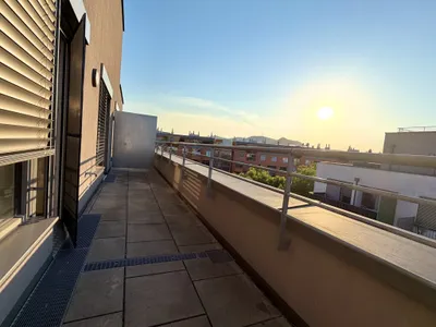 Traumhafte 3-Zimmer-Maisonette in Ruhelage mit Kahlenbergblick | Haltestelle Hopfengasse Linien 26 & 27 sowie 36A und 36B – Bild 2