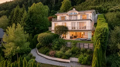 7-Zimmer-Immobilie kaufen in Gmunden – 1 135 m², € 3.990.000 – Bild 1 von 35