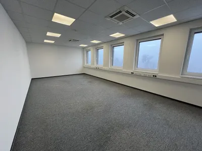Gewerbeimmobilie mieten in Graz – 600 m², € 14