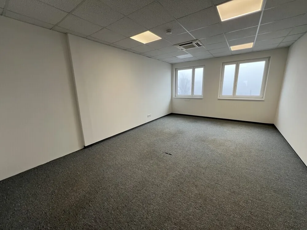 Büroflächen mit Werbemöglichkeit & Parkplätzen - Ansicht 3