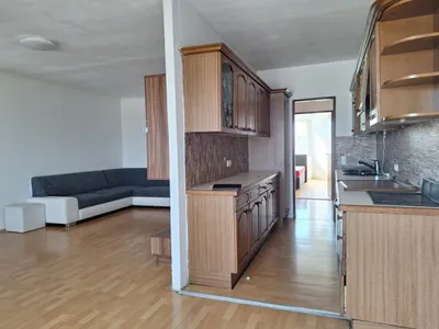 3-Zimmer-Wohnung kaufen in Bruck an der Leitha – 77,54 m², € 210.000 – Bild 4 von 7
