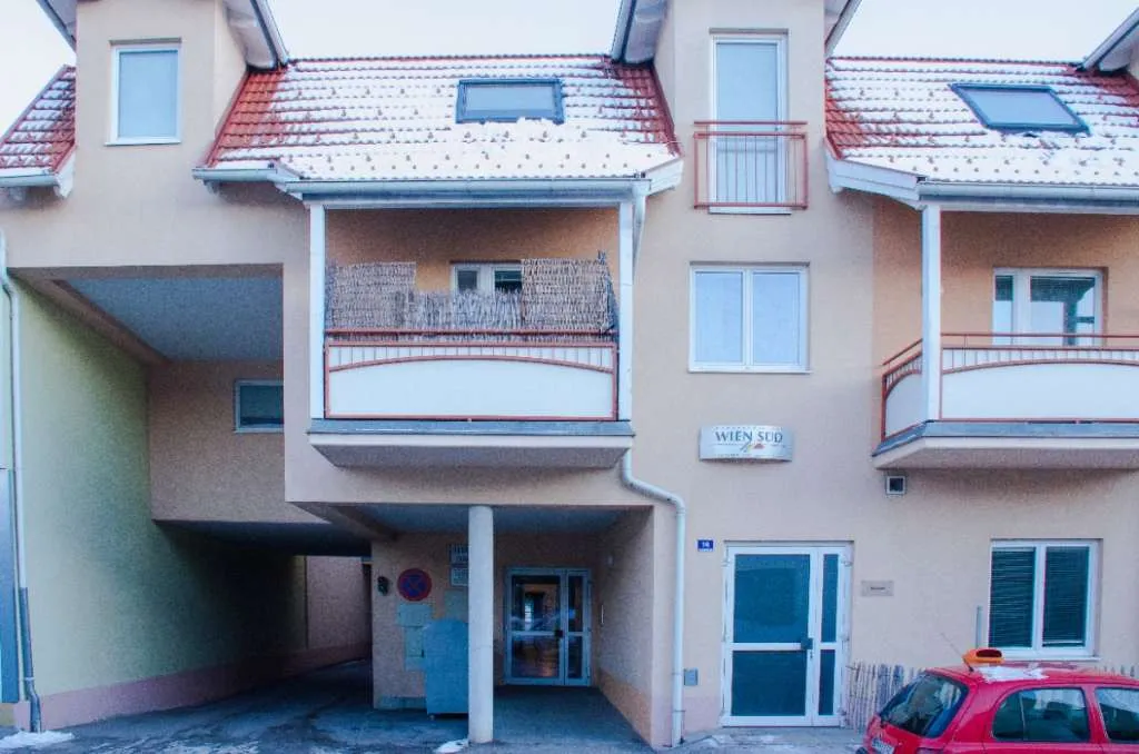 Attraktive, geförderte 2-Zimmer-Dachgeschoßwohnung mit Loggia - Ansicht 3
