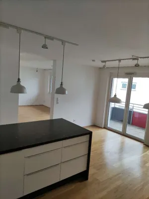 4-Zimmer-Wohnung mieten in Innsbruck-Land – 108 m², € 1.800 – Bild 3 von 14
