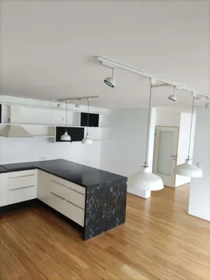 4-Zimmer-Wohnung mieten in Innsbruck-Land – 108 m², € 1.800 – Bild 2 von 14