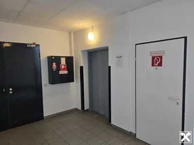 11-Zimmer-Immobilie mieten in Amstetten – 540 m², € 4.482 – Bild 4 von 18
