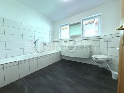 6-Zimmer-Haus kaufen in Salzburg-Umgebung – 150 m², € 925.000 – Bild 4 von 5