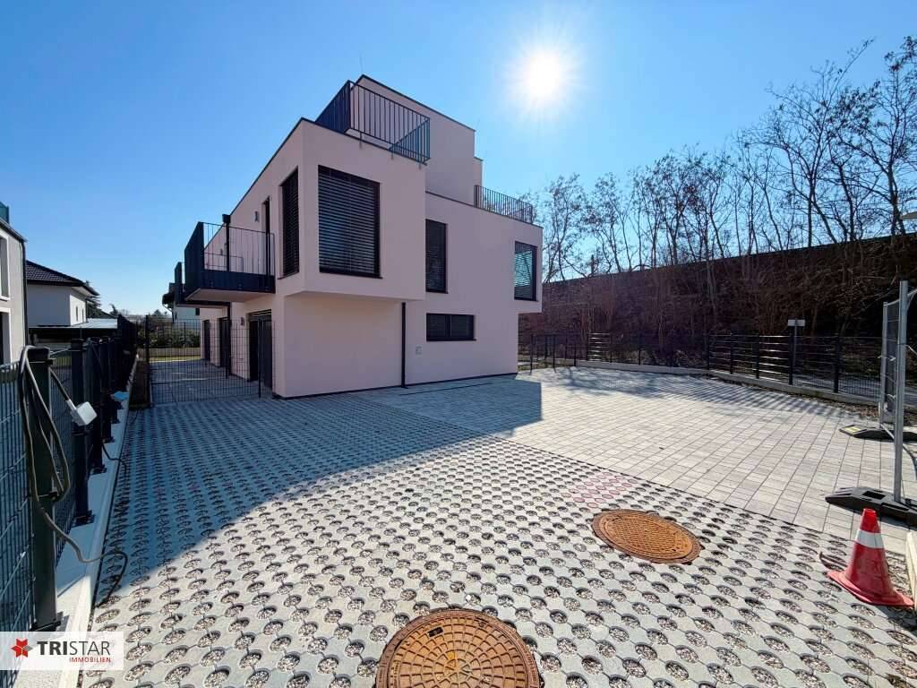 Neubau-Reihenhaus | 116,19 m² Wohnfläche | Terrasse, Balkon & Dachterrasse | EUR 499.000 - Ansicht 3