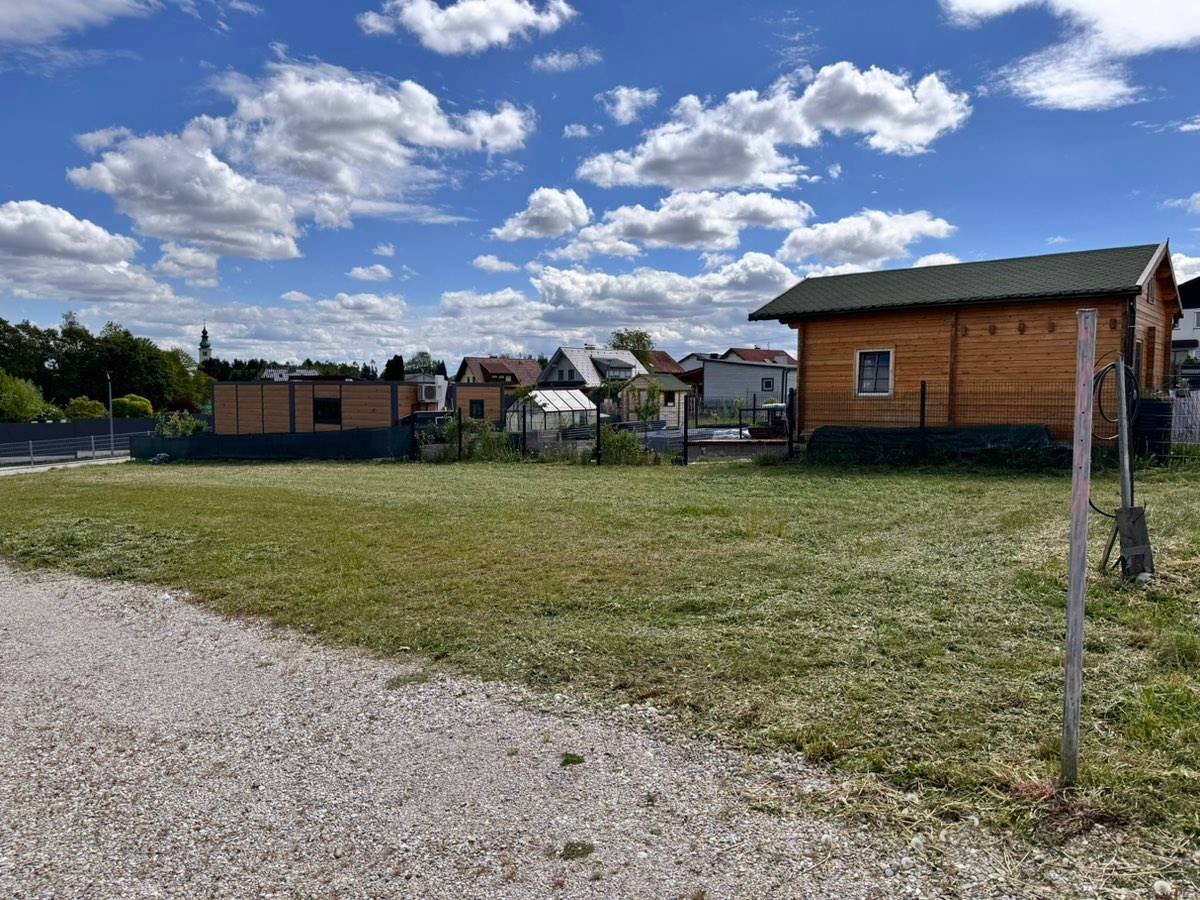 Kleingarten/ Schrebergarten Hörsching - 240 qm, Hörsching