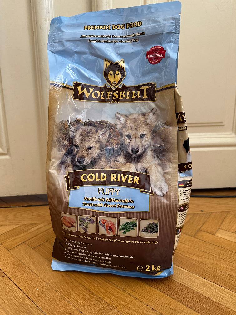 Hundefutter Wolfsblut Puppy Cold River, Forelle mit Skartoffel, 2kg Sack,  NEU und UNGEFFNET,  10,- (1080 Wien) - willhaben