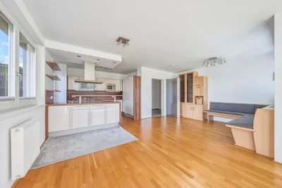 5-Zimmer-Wohnung mieten in Innsbruck – 112 m², € 2.500 – Bild 1 von 34