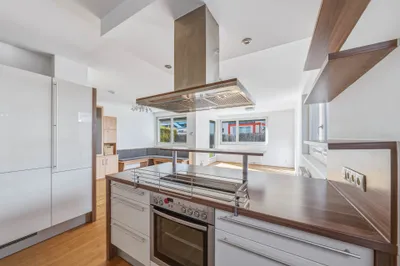 5-Zimmer-Wohnung mieten in Innsbruck – 112 m², € 2.500 – Bild 6 von 34