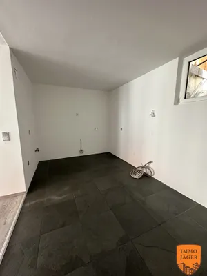 5-Zimmer-Wohnung mieten in Perg – 210 m², € 1.500 – Bild 4 von 18