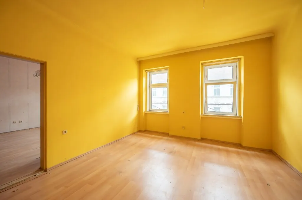 ++Q16++ sanierungsbedürftige 2-Zimmer Altbauwohnung, viel Potenzial - Ansicht 2