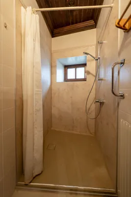 10-Zimmer-Immobilie kaufen in Wiener Neustadt Land – 380 m², € 799.000 – Bild 18 von 28