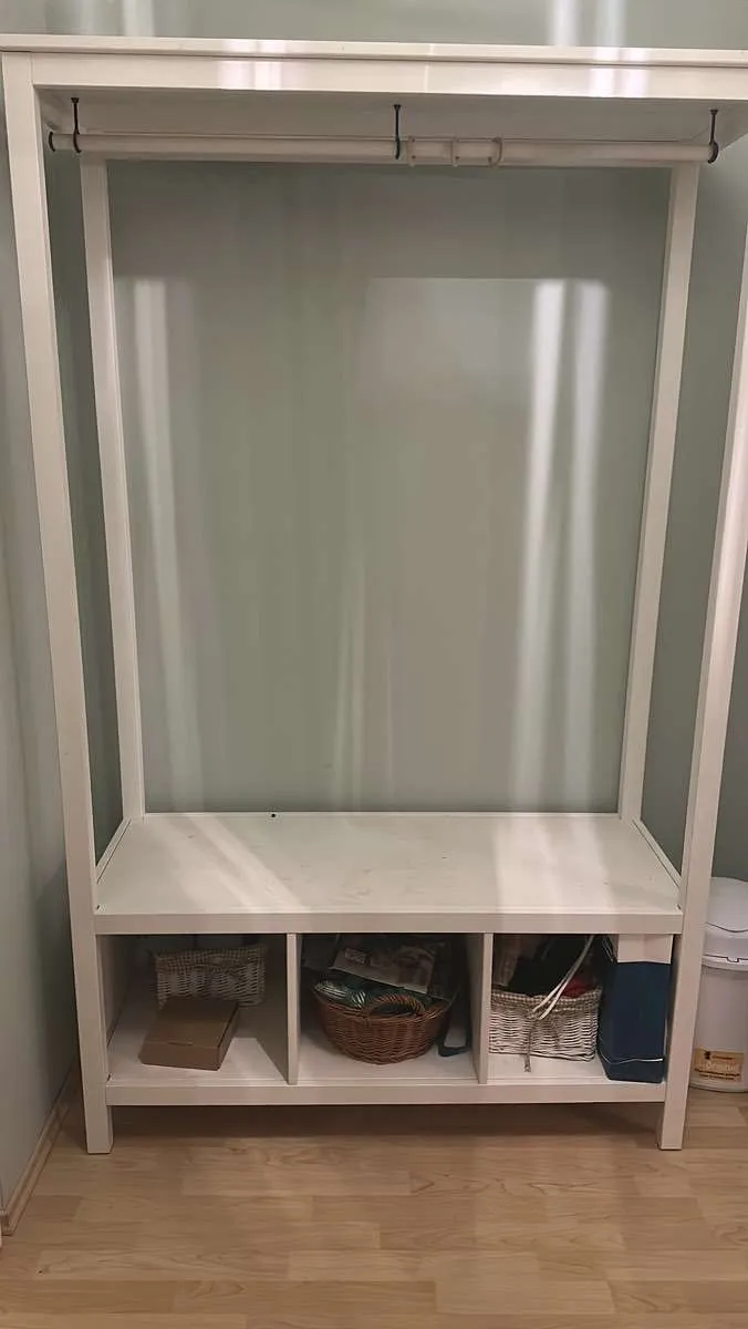 Ikea Hemnes Garderobe Weiss, € 35,- (1030 Wien)
