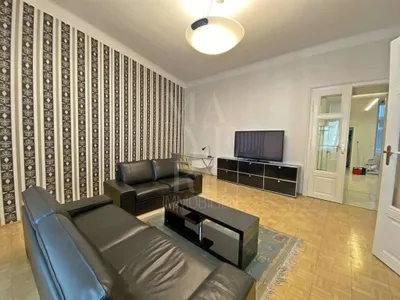 Komplett möblierte Innenstadtwohnung / 2 SCHLAFZIMMER - ! KEINE KURZZEITMIETE ! – Bild 2