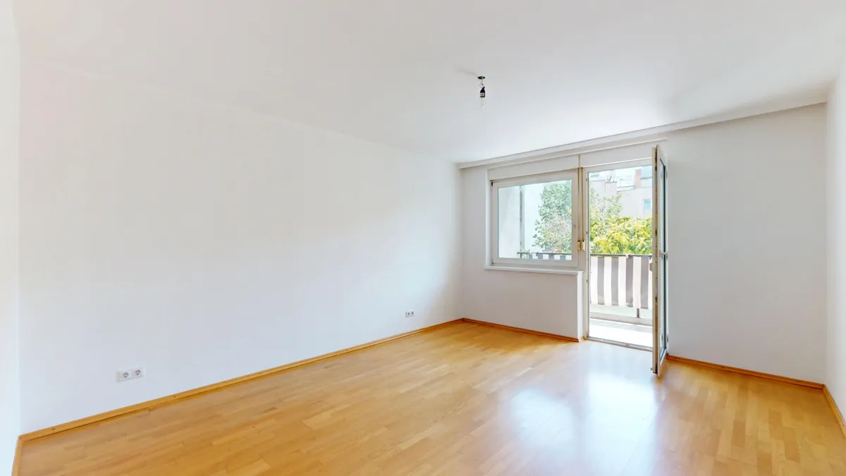 Großzügige 4-Zimmer-Wohnung mit ruhigen hofseitigen Schlafzimmern im 7. Bezirk – pohled 3