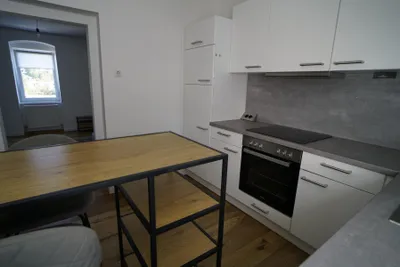 2-Zimmer-Wohnung mieten in Steyr – 42 m², € 549 – Bild 1 von 16