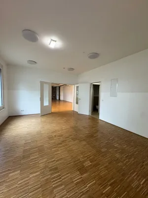 Gewerbeimmobilie mieten in Wien – 260,32 m², € 3.931 – Bild 6 von 15