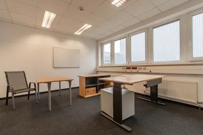 Gewerbeimmobilie mieten in Linz – 19 m², € 214 – Bild 2 von 3