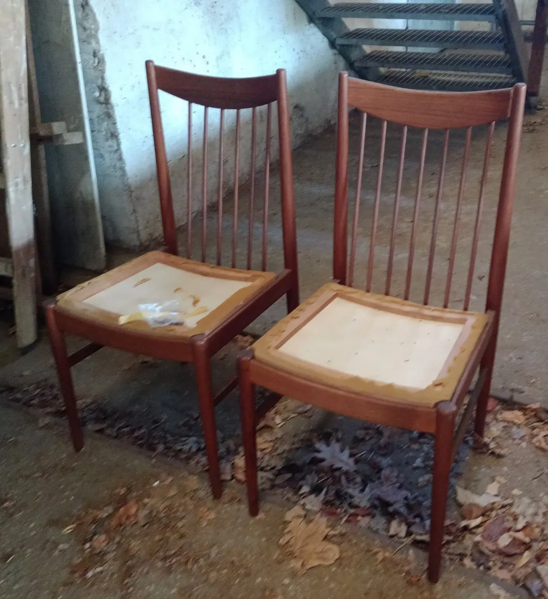 Vintage Stühle zu verschenken, € 0,- (9063 Maria Saal)