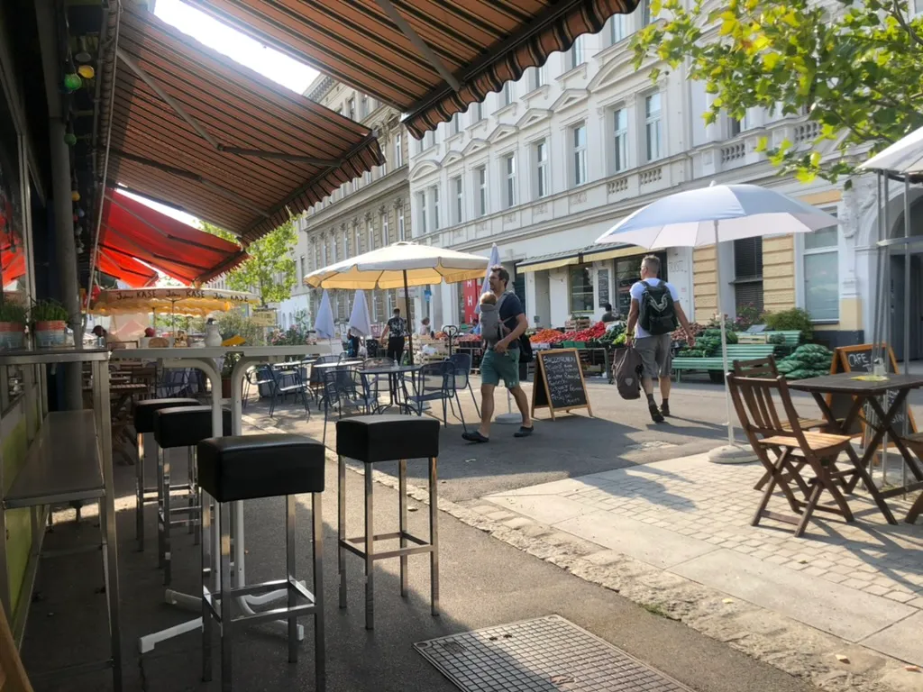 Marktstand mit Gastro Zuweisung, Yppenplatz