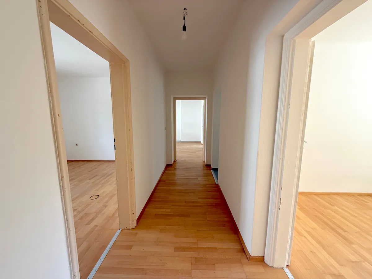Helle 3-Zimmer-Wohnung mit neuer Einbauküche - sofort einziehen und wohlfühlen! - Ansicht 2