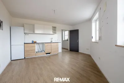 Gewerbeimmobilie mieten in Kirchdorf an der Krems – 135 m², € 650 – Bild 6 von 8