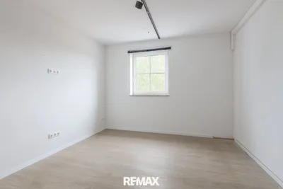 Gewerbeimmobilie mieten in Kirchdorf an der Krems – 135 m², € 650 – Bild 5 von 8