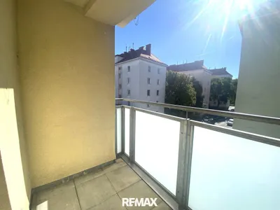 3-Zimmer-Loggia-Wohnung im 4. Liftstock nahe Matzleinsdorfer Platz