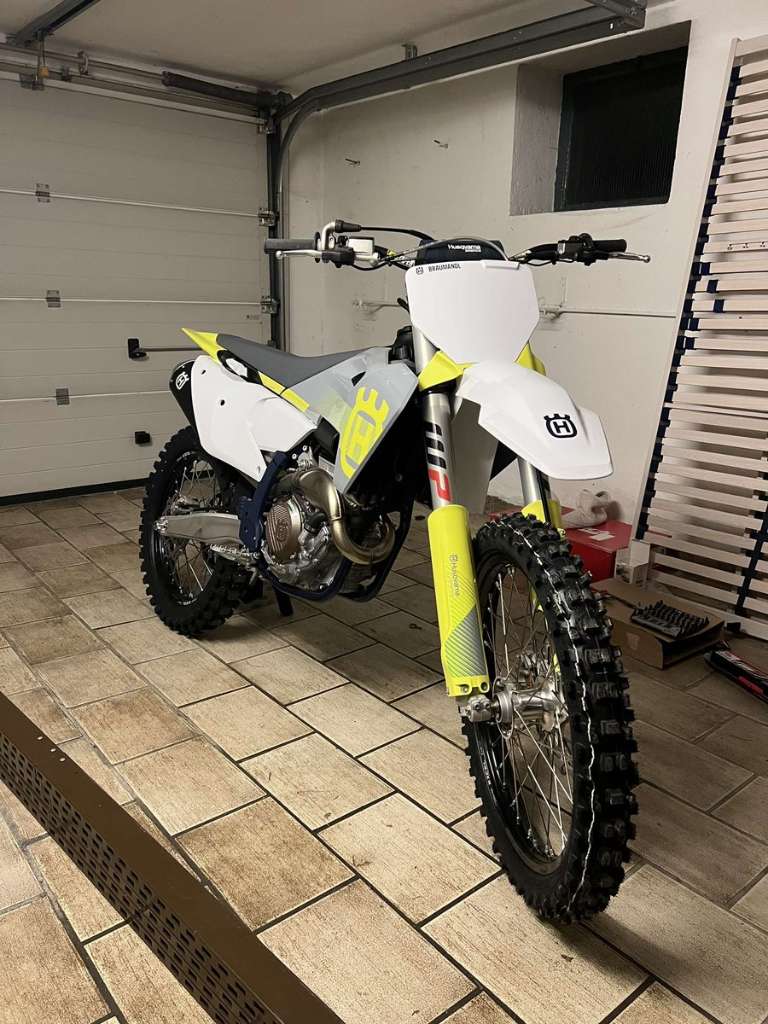 Husqvarna FC 250 Motocross