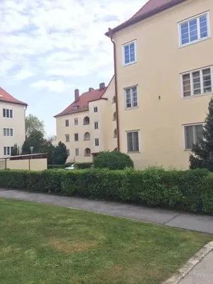 2-Zimmer-Wohnung mieten in Eisenstadt – 62 m², € 528 – Bild 1 von 3