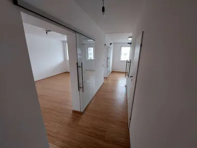 3-Zimmer-Wohnung mieten in Linz – 79 m², € 1.045 – Bild 3 von 13