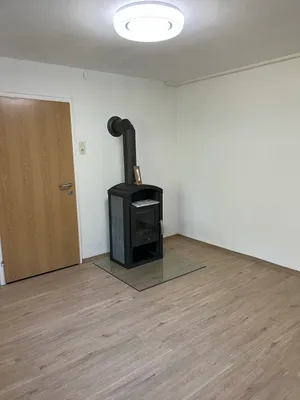 2-Zimmer-Wohnung mieten in Neunkirchen – 70 m², € 370 – Bild 8 von 14