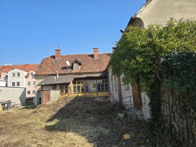15-Zimmer-Gewerbeimmobilie kaufen in Wiener Neustadt Land – 272 m², € 270.000 – Bild 2 von 8