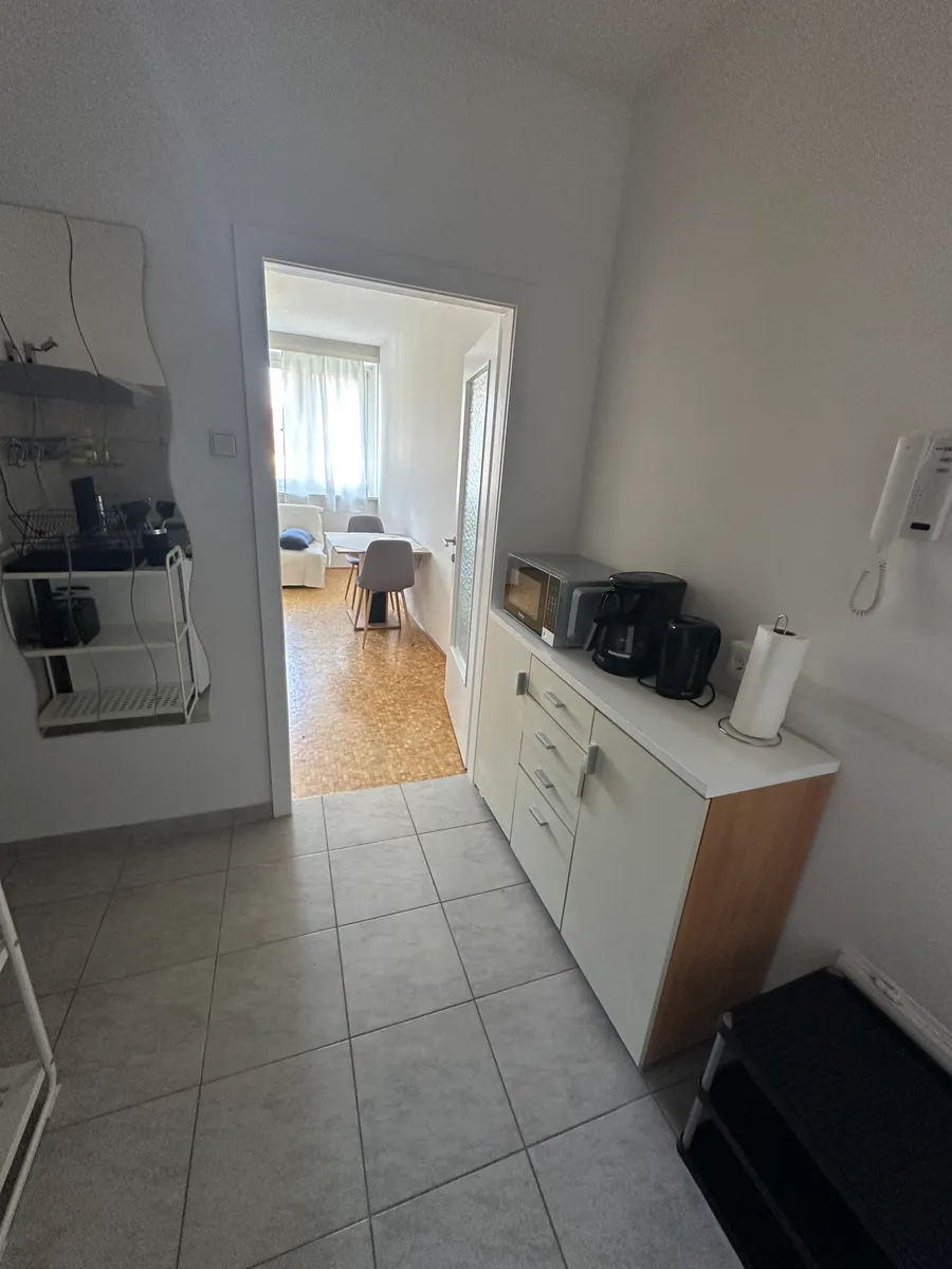 Voll möblierte & renovierte Garconniere in Spittal/ Drau Zentrum - Ansicht 3